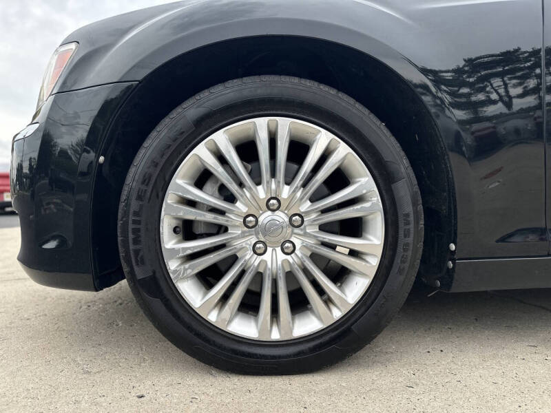 2012 Chrysler 300 C