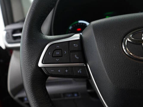 2024 Toyota Sienna XLE 7-Passenger