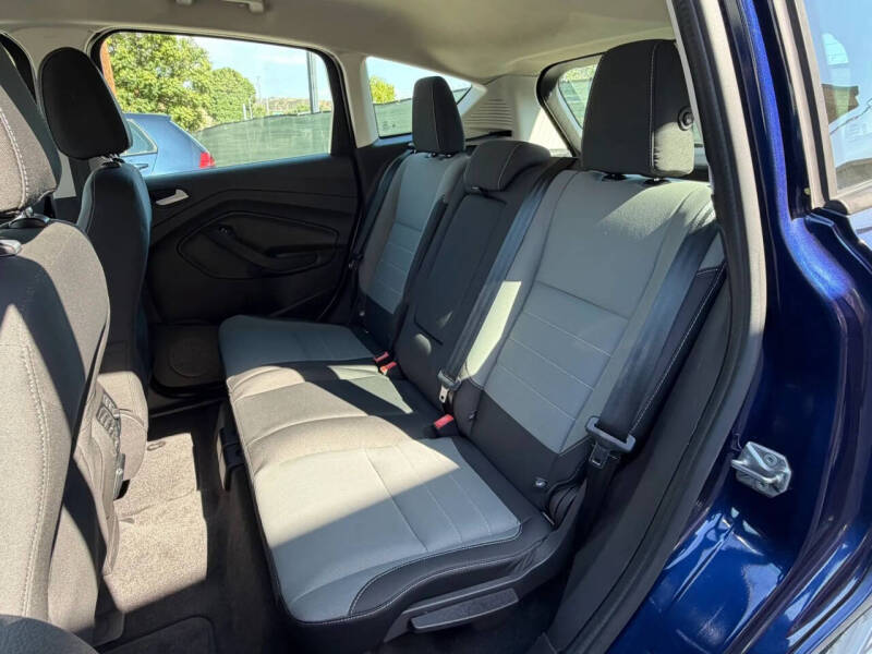 2016 Ford C-MAX Hybrid SE
