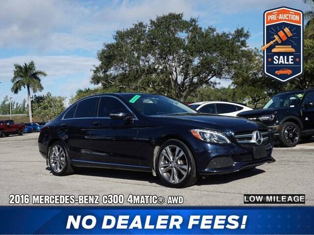 2016 Mercedes-Benz C-Class