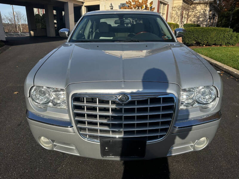 2005 Chrysler 300 C