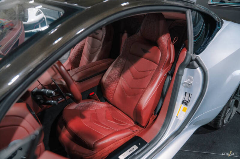 2019 Aston Martin DBS Superleggera