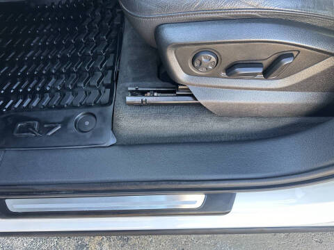 2017 Audi Q7 3.0T quattro Premium Plus