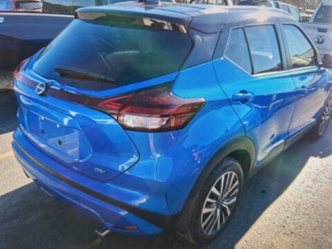 2023 Nissan Kicks SV