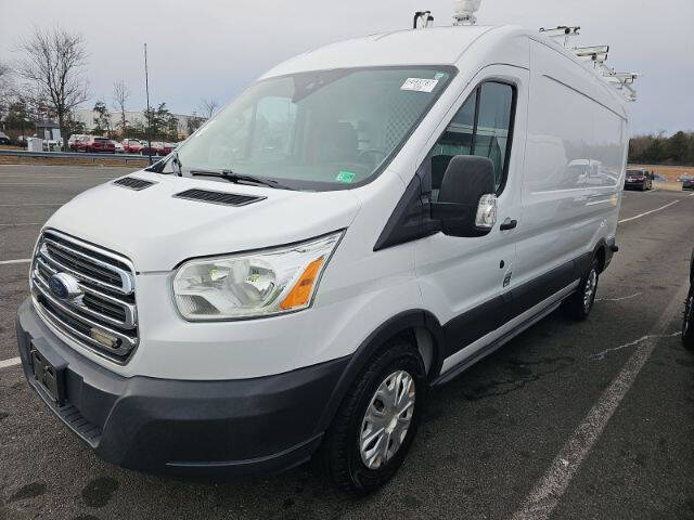 2016 Ford Transit Base's photo
