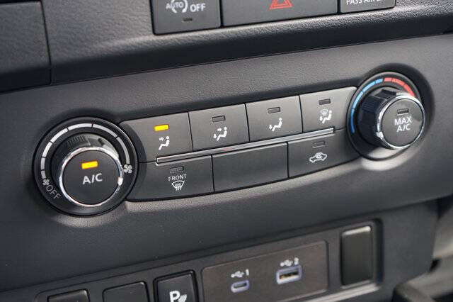 2023 Nissan Frontier S