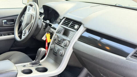 2014 Ford Edge SE