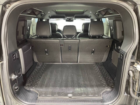 2022 Land Rover Defender 110 V8