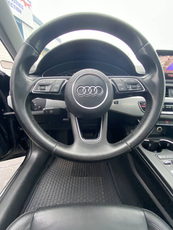 2017 Audi A4 2.0T quattro Premium