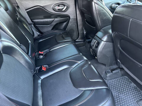 2019 Jeep Cherokee Trailhawk