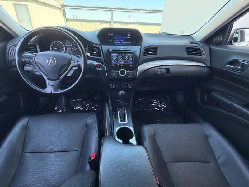 2017 Acura ILX