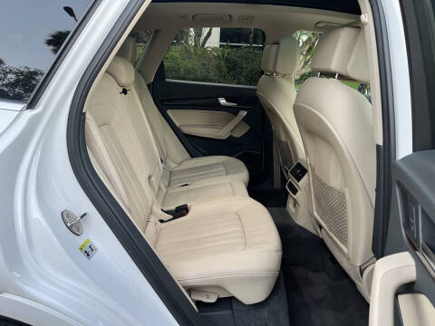 2018 Audi Q5 2.0T quattro Premium Plus