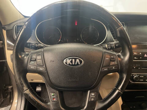 2015 Kia Cadenza Premium