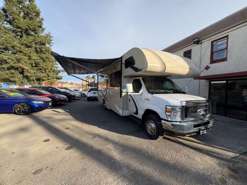 2017 Ford E-Series E-450 SD