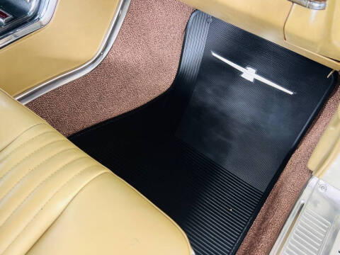 1965 Ford Thunderbird