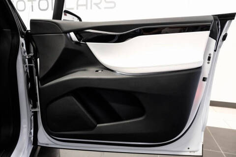 2020 Tesla Model X Long Range