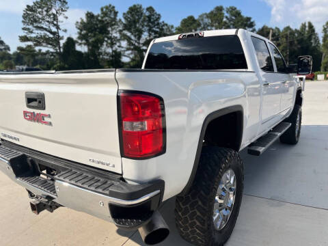 2015 GMC Sierra 2500HD Denali
