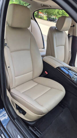 2012 BMW 5 Series 528i xDrive