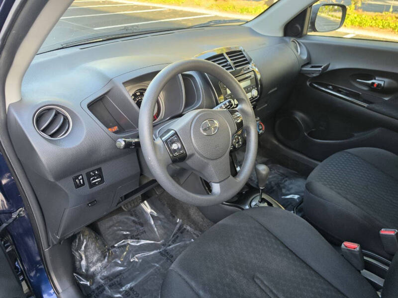 2008 Scion xD
