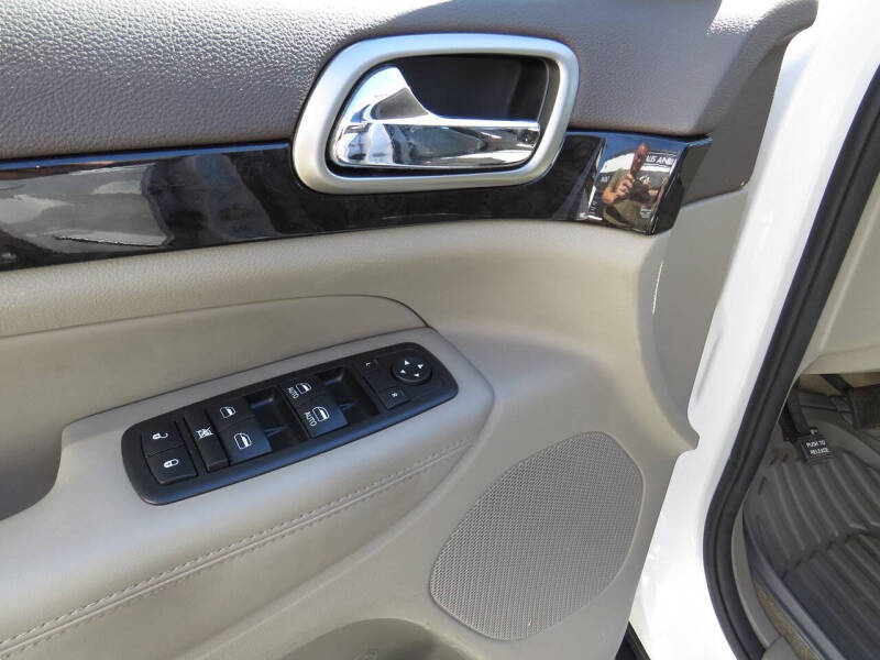 2013 Jeep Grand Cherokee Laredo