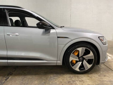 2023 Audi e-tron quattro Premium Plus