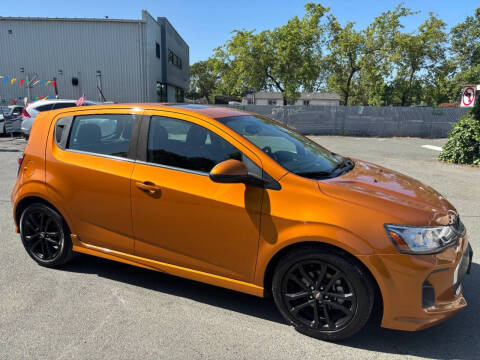2017 Chevrolet Sonic Premier Auto