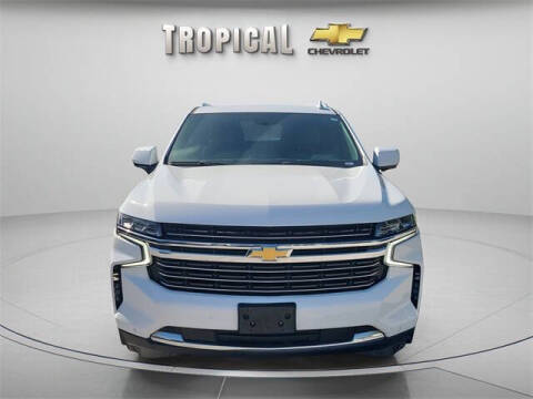 2023 Chevrolet Suburban LT