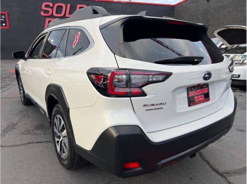 2023 Subaru Outback Premium