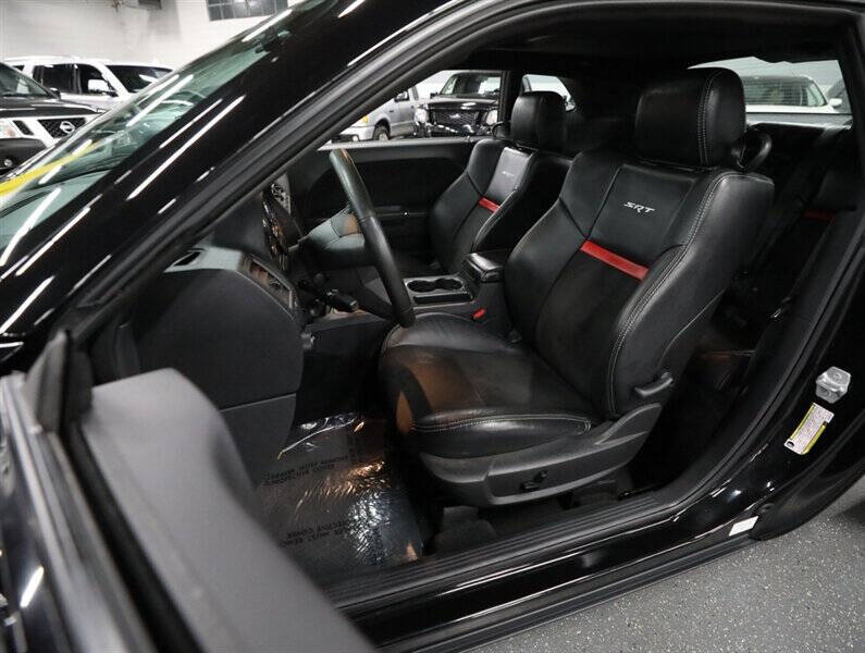 2009 Dodge Challenger SRT8