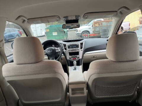 2014 Subaru Outback 2.5i