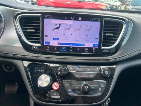 2026 Chrysler Pacifica Limited