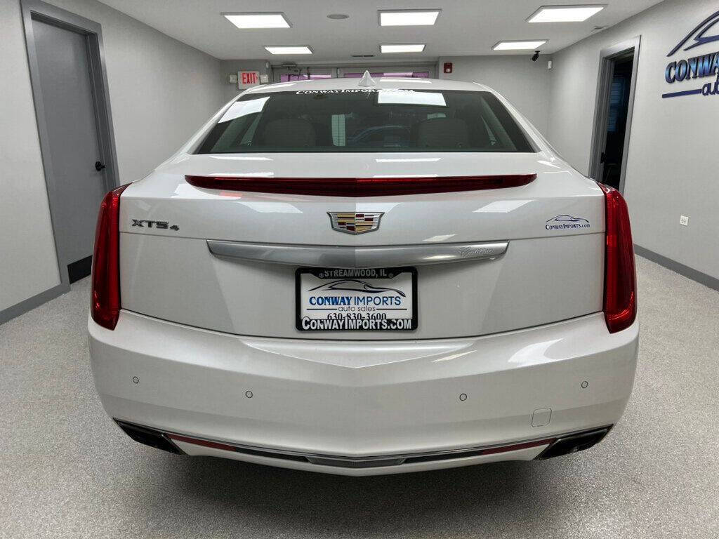 2016 Cadillac XTS for sale at Conway Imports in   Streamwood, IL