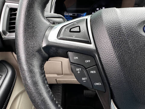 2021 Ford Edge Titanium