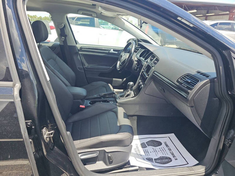 2015 Volkswagen Golf TSI S