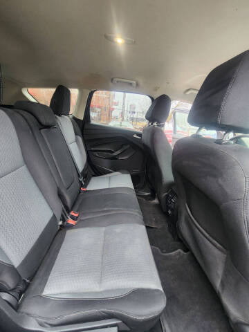 2018 Nissan Versa SV