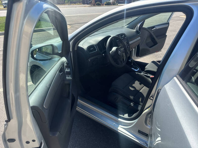 2011 Volkswagen Golf 2.5L