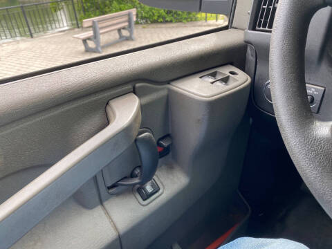 2018 GMC Savana 3500