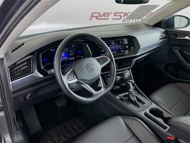 2024 Volkswagen Jetta SE