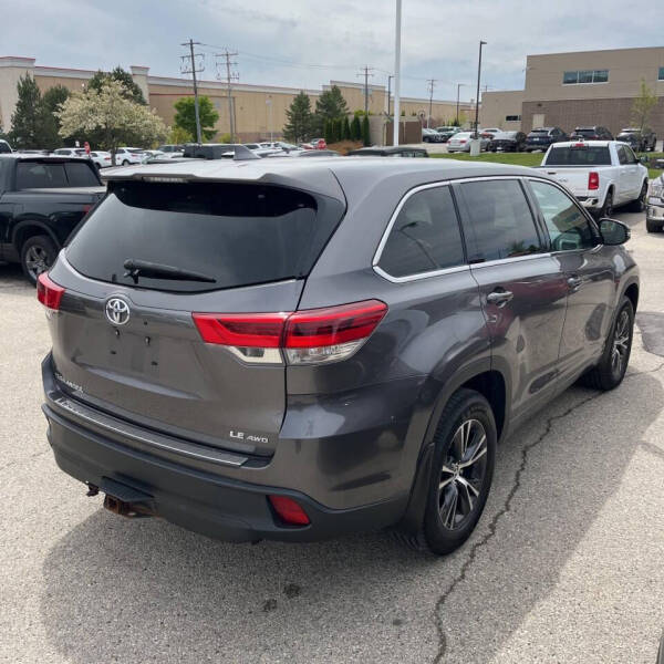 2017 Toyota Highlander LE Plus