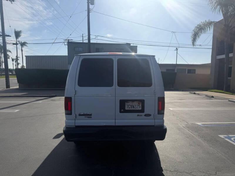 2013 Ford E-Series E-250