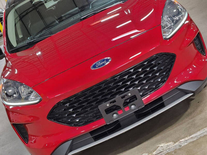 2020 Ford Escape Hybrid SE Sport