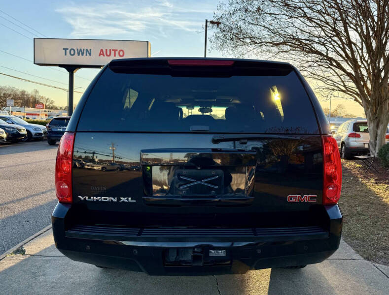 2013 GMC Yukon XL SLT