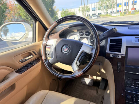 2014 Cadillac Escalade Premium