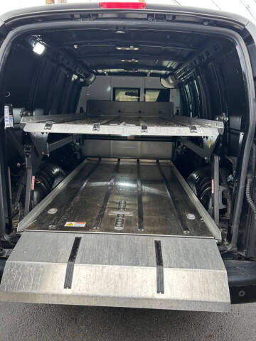 2019 Chevrolet Express 2500