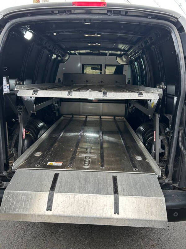 2019 Chevrolet Express 2500