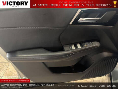 2022 Mitsubishi Outlander SE