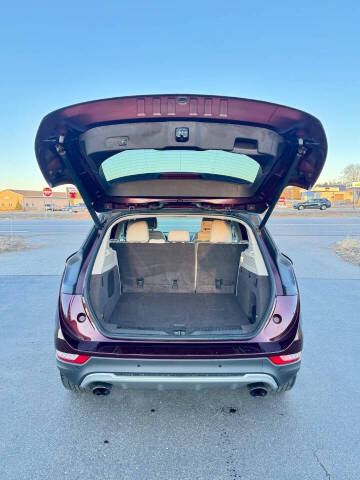 2017 Lincoln MKC Select