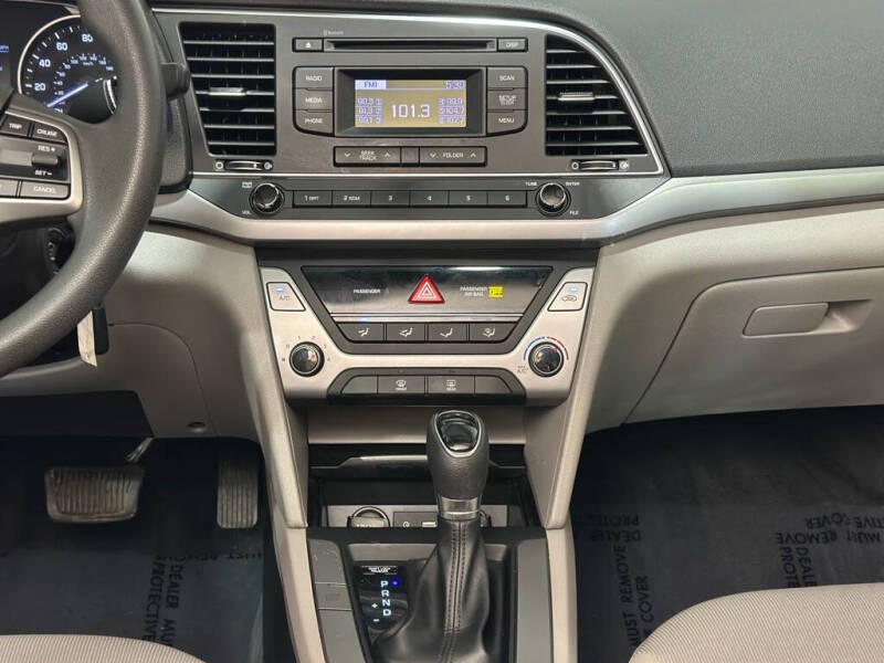 2018 Hyundai Elantra