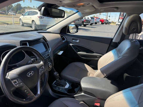 2017 Hyundai Santa Fe Limited Ultimate