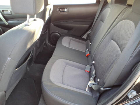 2011 Nissan Rogue SV